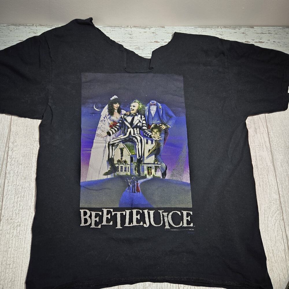 Beetlejuice Thrashed T Shirt Cutout Neck LARGE Graphic Print
